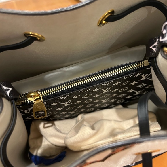 Louis Vuitton Monogram Giant Jungle Neonoe Bag New , without Tag - Picture 4 of 4